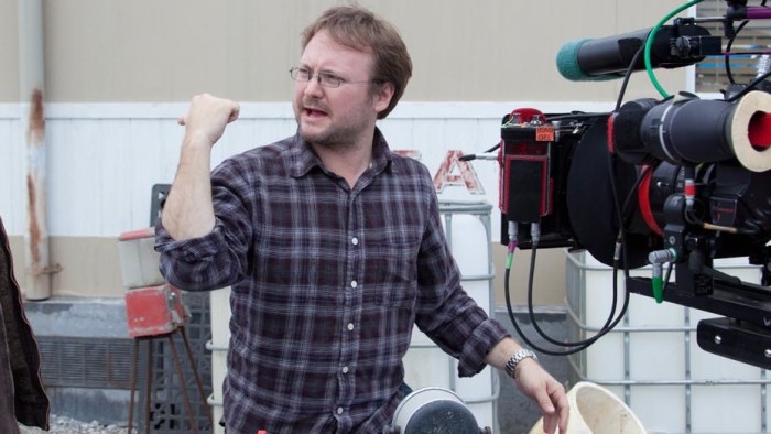 Dave Filoni fala sobre como Rian Johnson foi “Instrumental” para The Mandalorian