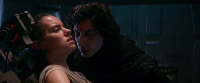 Dossiê | Reylo: De inimigos a amantes? – Parte 1: O Despertar da Força