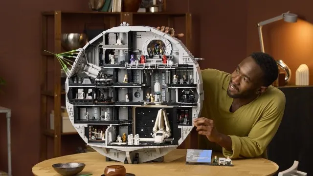 LEGO destrói sua carteira (com estilo): o Death Star de US$1.000 está entre nós!