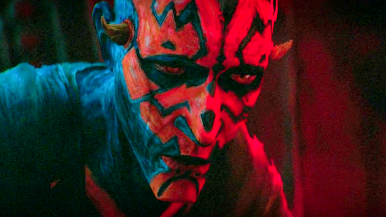O Duelo de 27 Anos: Quando a Sombra de Naboo Encontra o Punho do Império